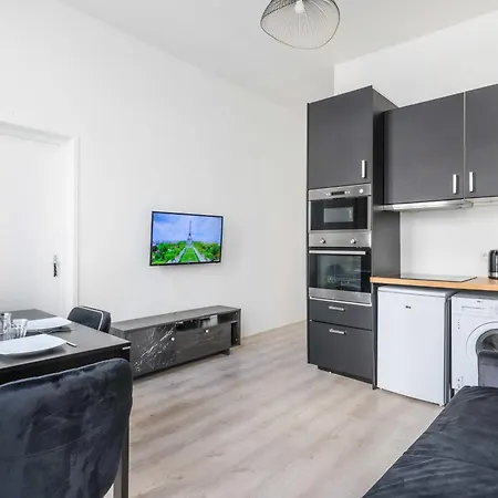 아파트 Cosy In The Heart Of Belleville 파리